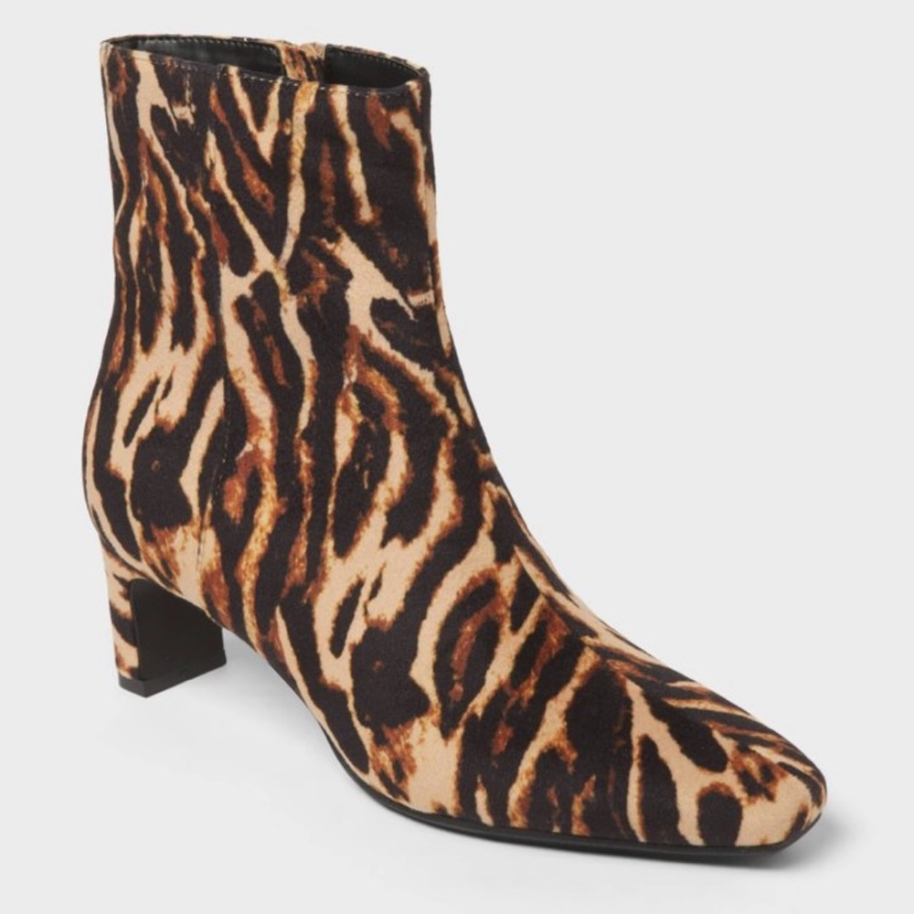 NWT a new day Leopard Print Ankle Boots memory foam